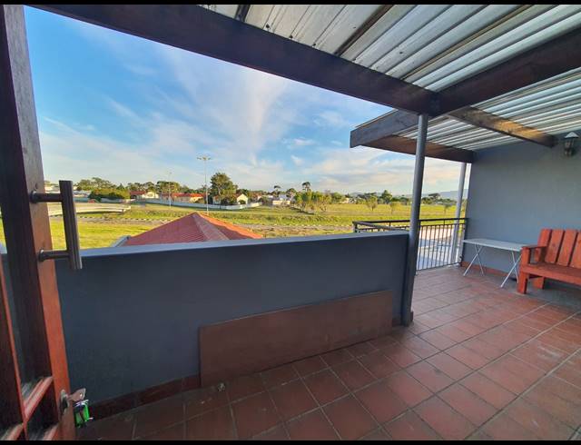 3 BEDROOM HOUSE FOR SALE IN RUYTERWACHT